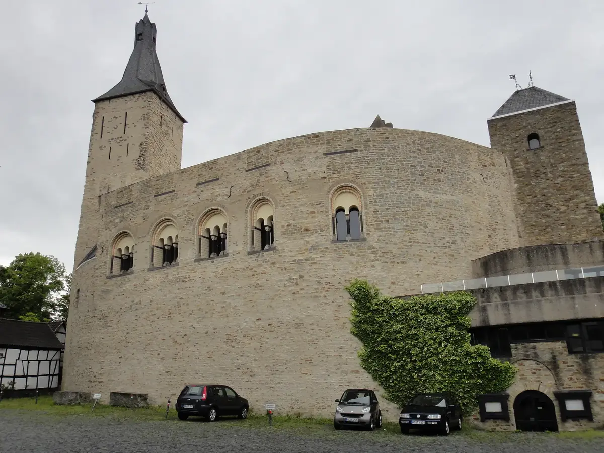 Rathaus (Alte Burg) – Bensberg